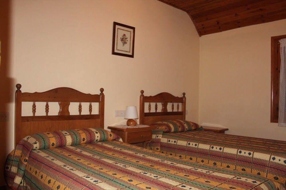 Hostal Aiguamog Salardú Exteriör bild