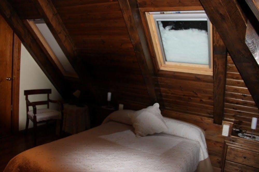 Hostal Aiguamog Salardú Exteriör bild